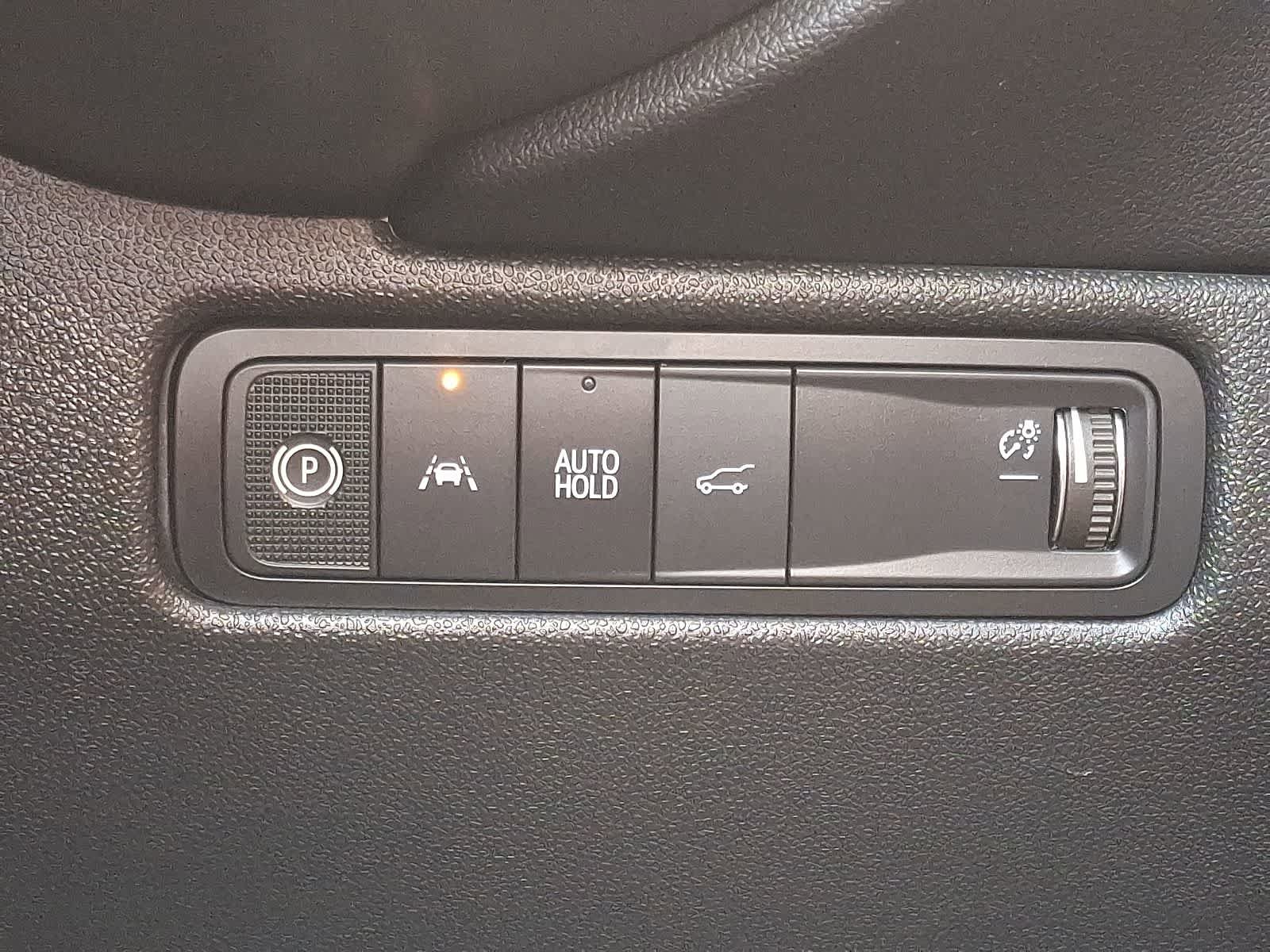 New 2026 Chevrolet Equinox EV RS w/ Convenience Package II AWD/4WD image 17