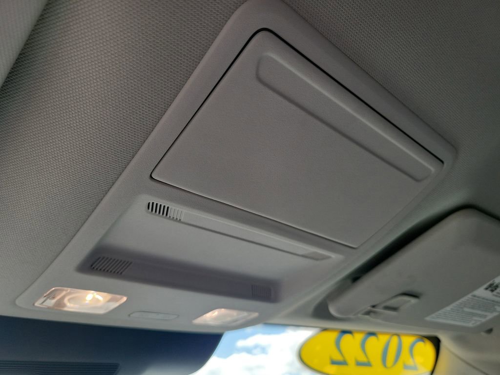 Certified 2022 Ford Maverick XLT image 28