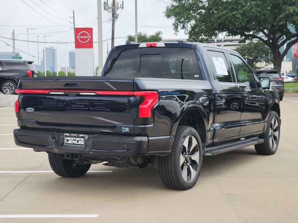 Used 2023 Ford F150 Lightning Platinum AWD/4WD image 7
