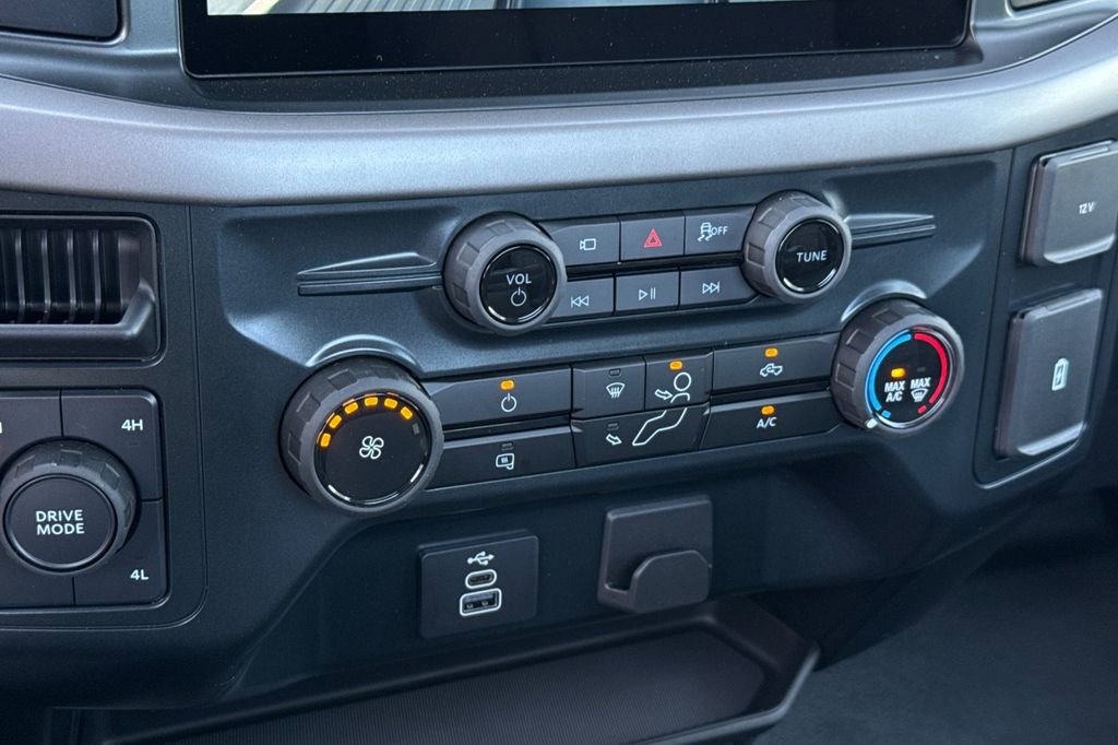 New 2025 Ford F150 XL image 15