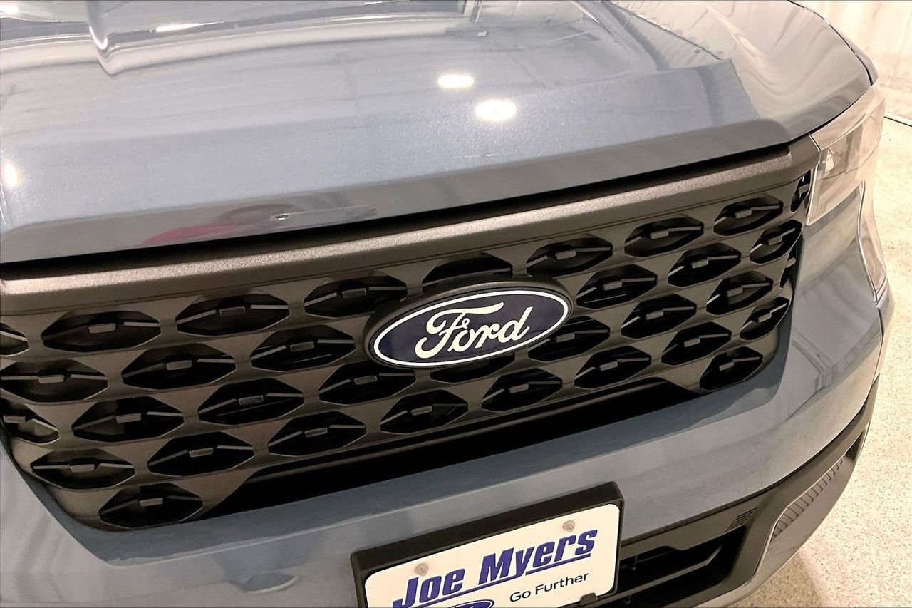 Used 2025 Ford Maverick XLT w/ Equipment Group 302A image 30