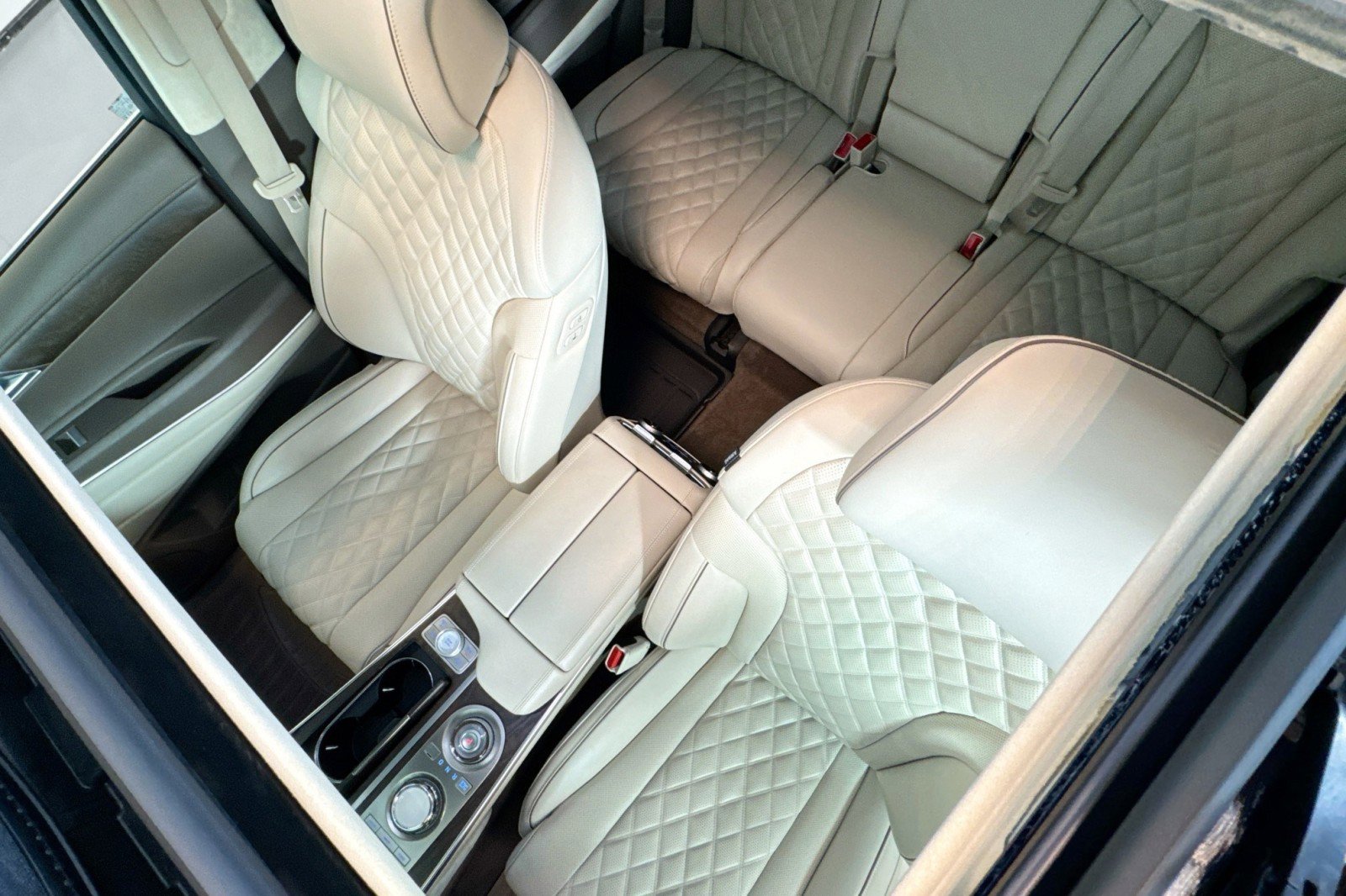 Used 2023 Genesis GV80 3.5T w/ Cargo Package image 21