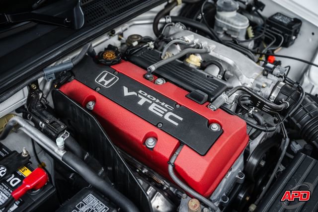 Used 2001 Honda S2000 image 73