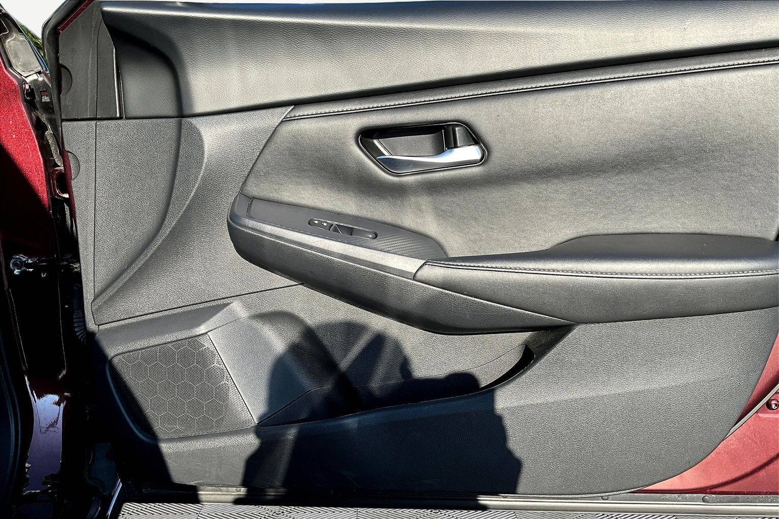 Used 2024 Nissan Sentra SV FWD image 28