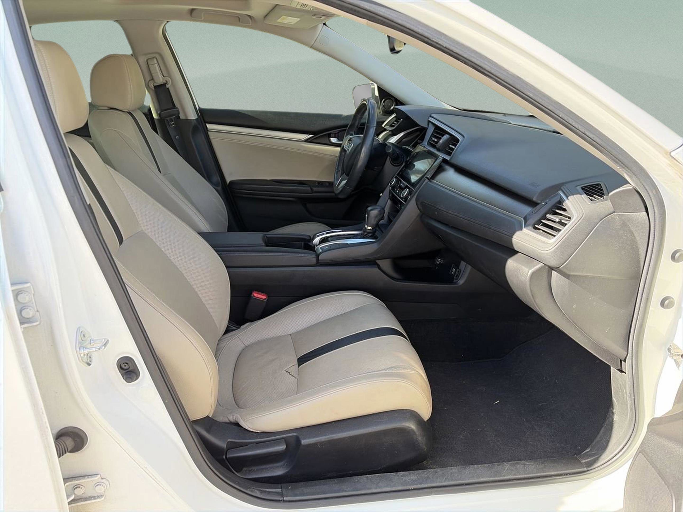 Used 2018 Honda Civic EX-L image 20