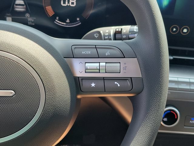 New 2026 Hyundai Kona SE FWD image 8