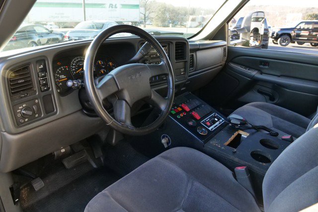 Used 2006 GMC Sierra 3500 SLE w/ Heavy-Duty Power Package image 22