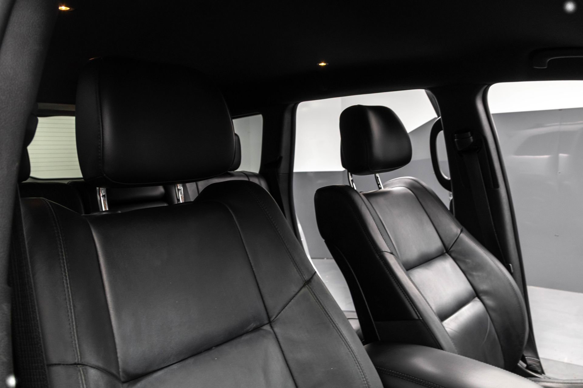 Used 2018 Jeep Grand Cherokee Limited image 38