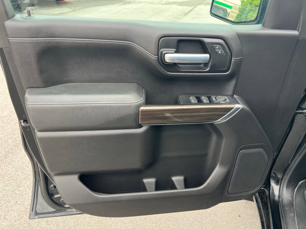 Used 2019 Chevrolet Silverado 1500 LT w/ All-Star Edition AWD/4WD image 16