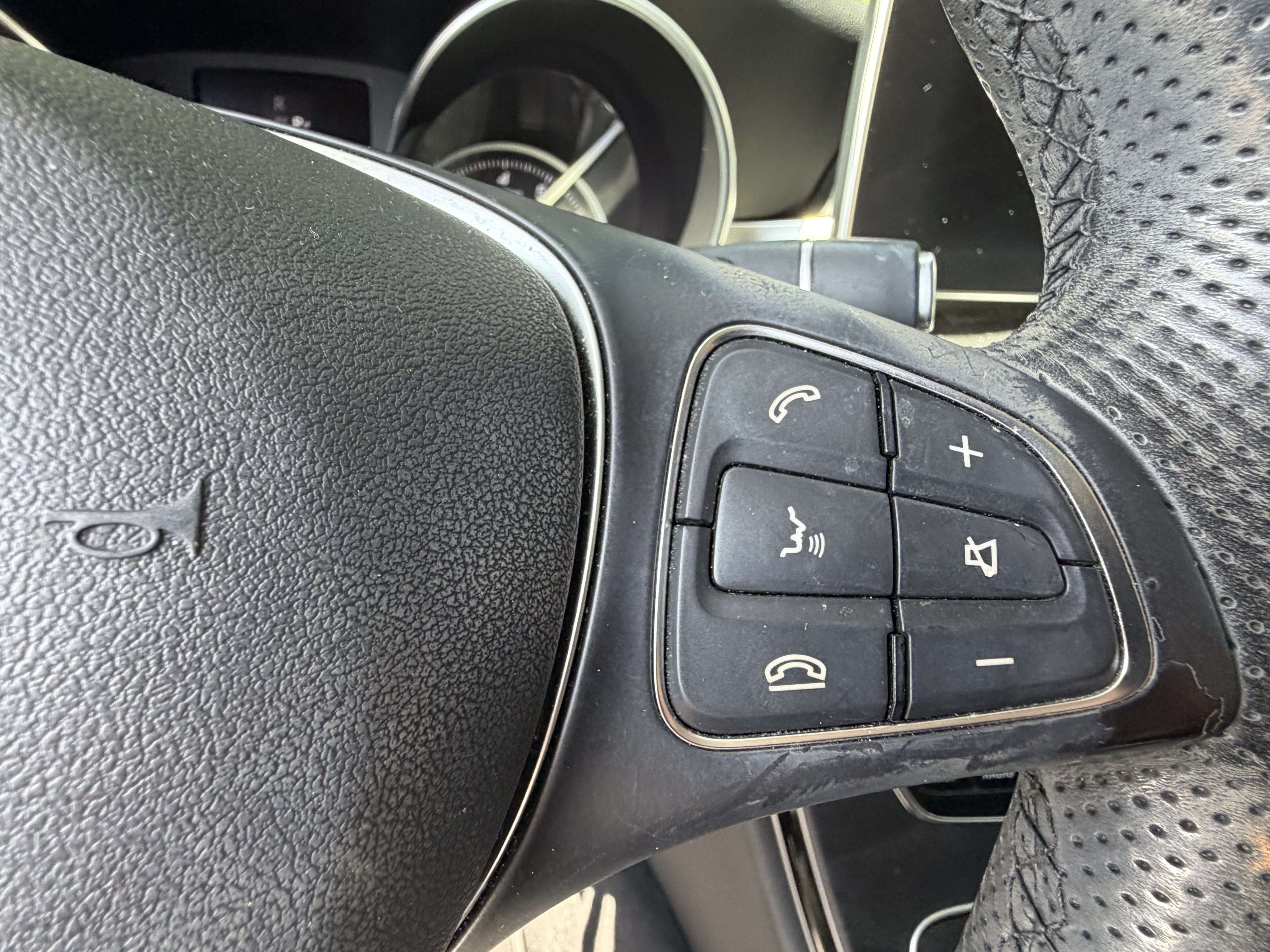 Used 2016 Mercedes-Benz C 300 Sedan image 20
