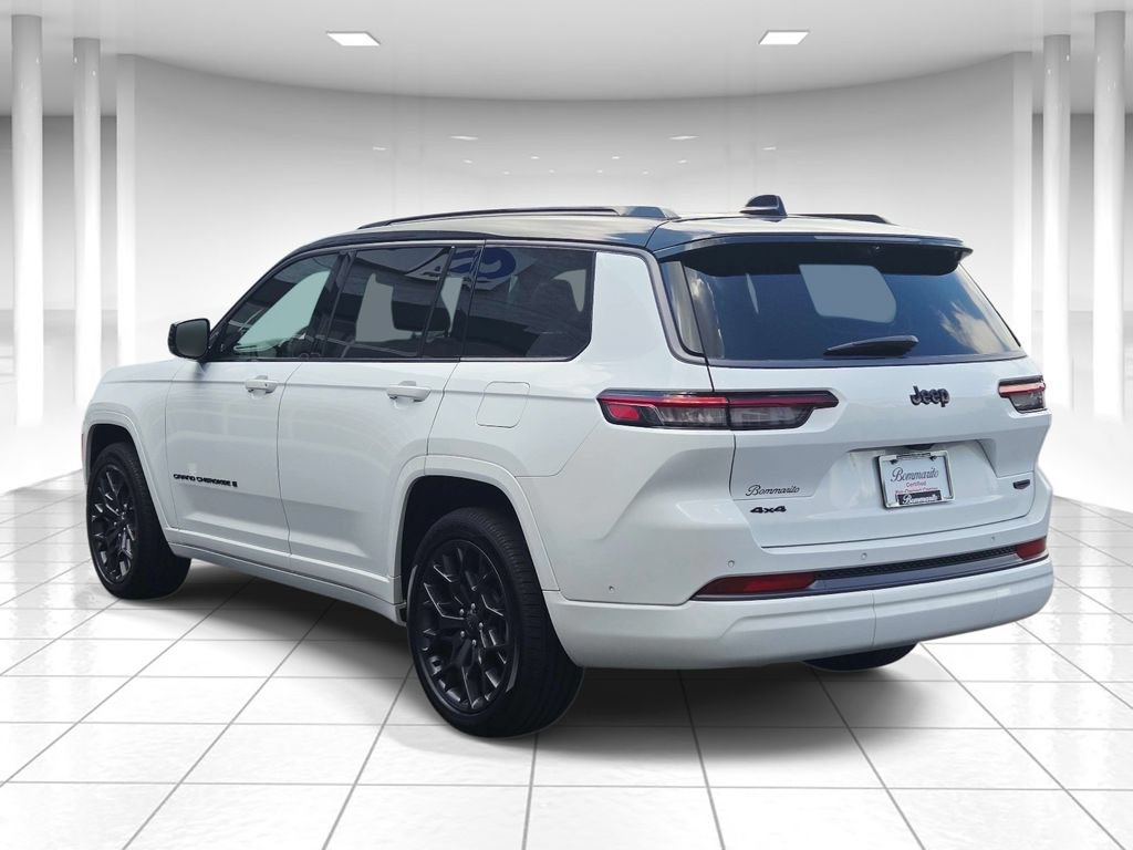 Certified 2026 Jeep Grand Cherokee L Summit w/ Obsidian Package AWD/4WD image 5
