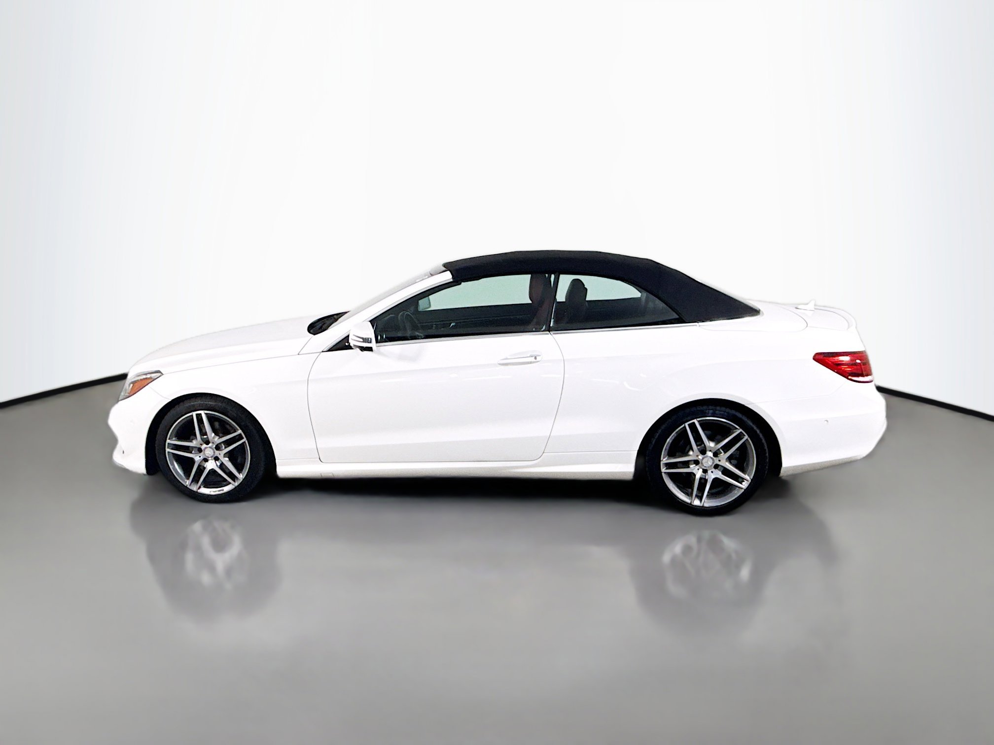 Used 2017 Mercedes-Benz E 400 Cabriolet image 6