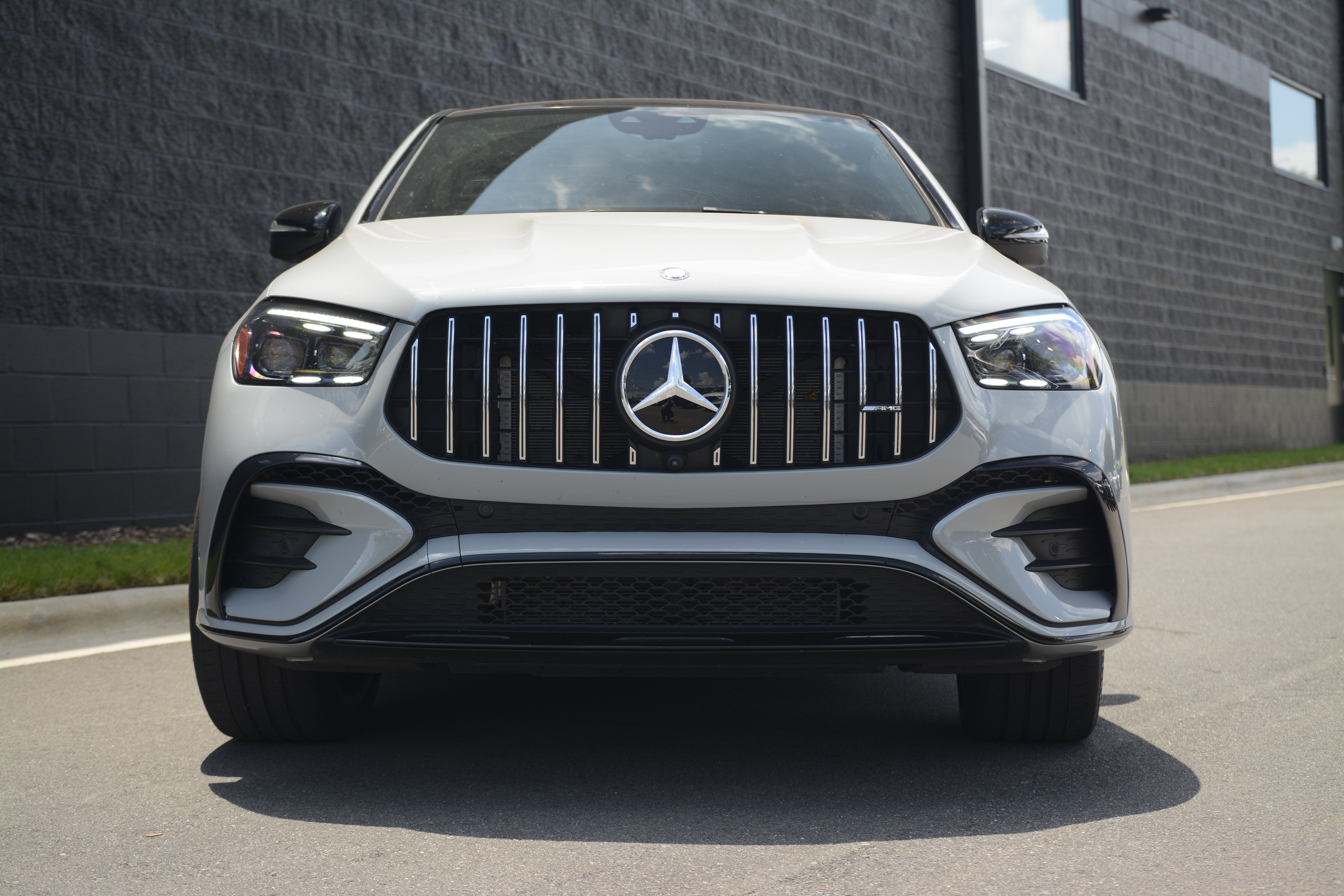 Used 2024 Mercedes-Benz GLE 53 AMG 4MATIC Coupe image 10