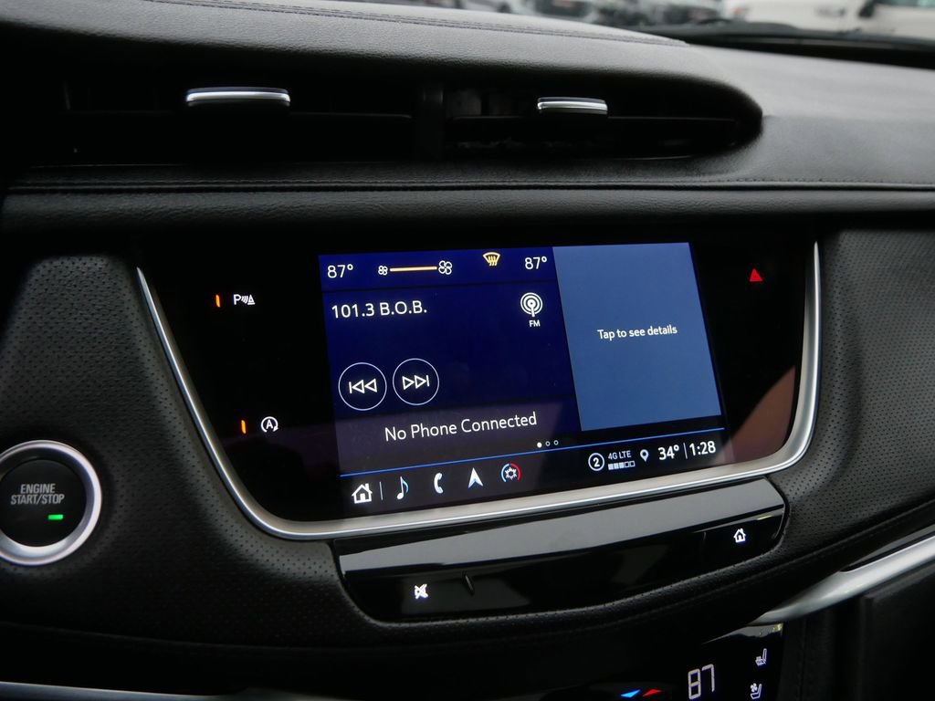 Used 2025 Cadillac XT5 Premium Luxury image 34