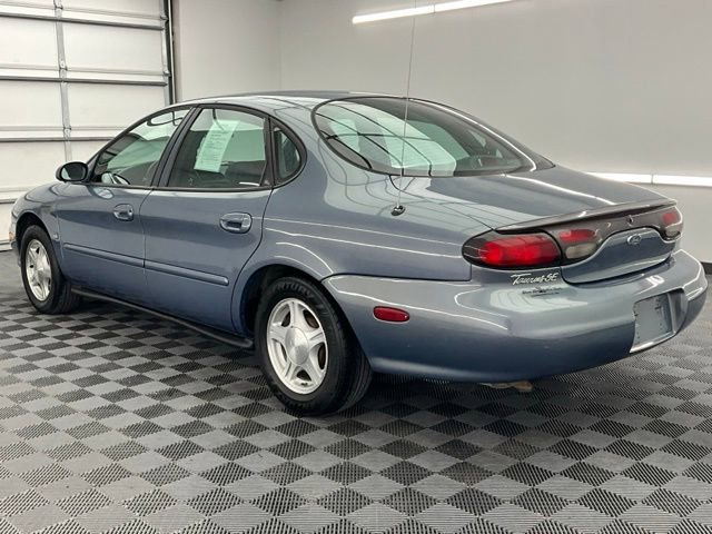 Used 1999 Ford Taurus SE image 18