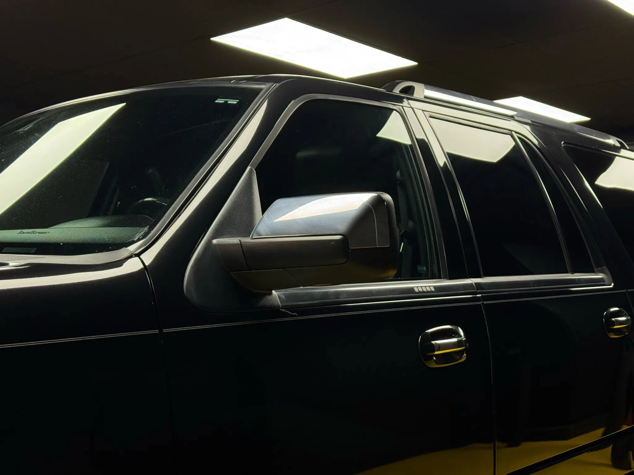 Used 2015 Ford Expedition EL Platinum image 9