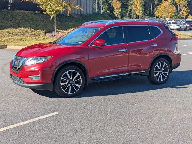 Used 2017 Nissan Rogue SL w/ SL Premium Package FWD image 8