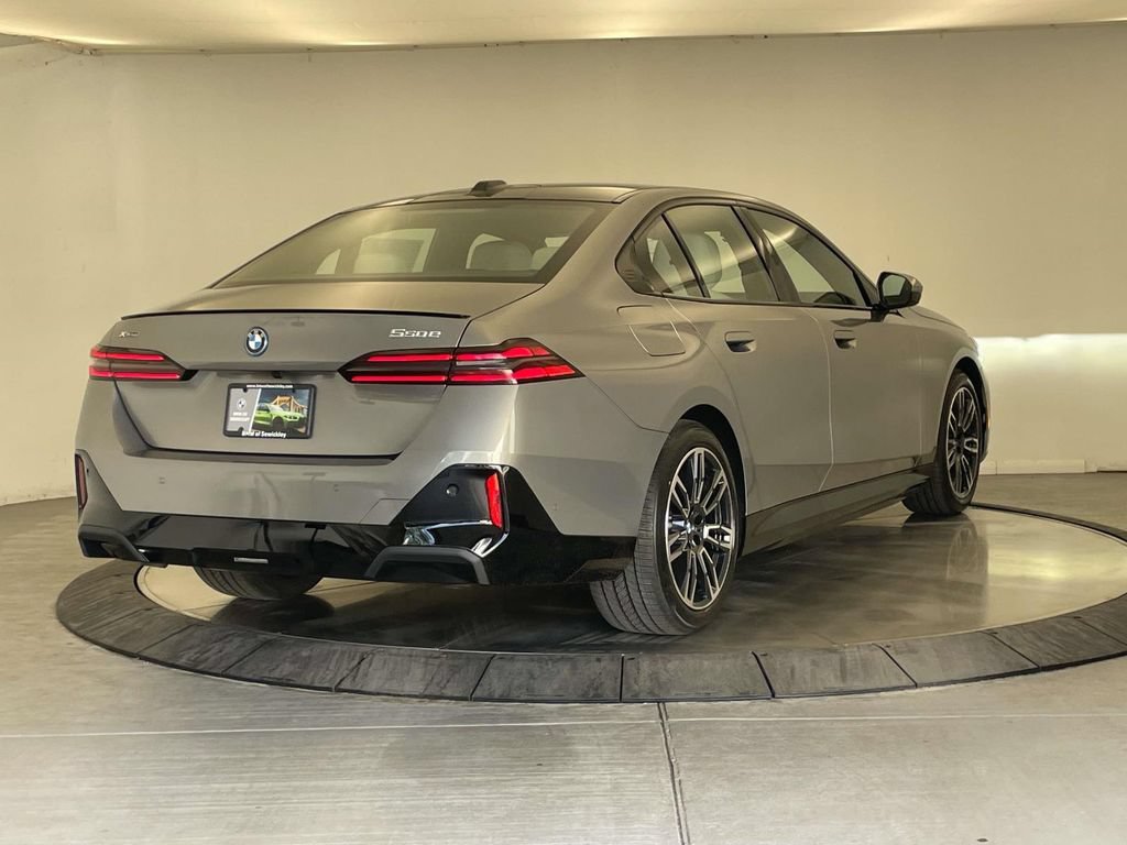 New 2027 BMW 550e xDrive w/ Executive Package AWD/4WD image 5