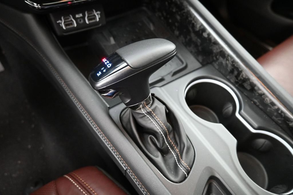 Used 2025 Dodge Durango SRT Hellcat AWD/4WD image 22