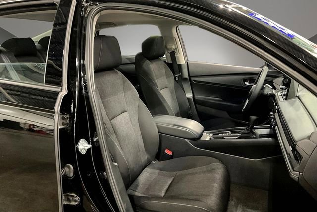 Used 2023 Honda Accord EX image 29