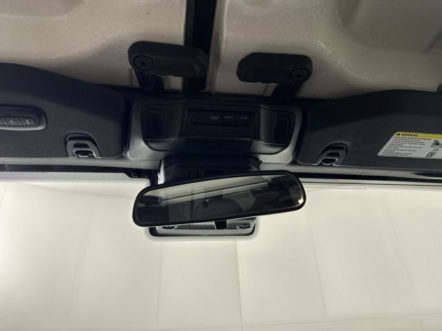 Used 2024 Jeep Wrangler Unlimited w/ Convenience Group image 24