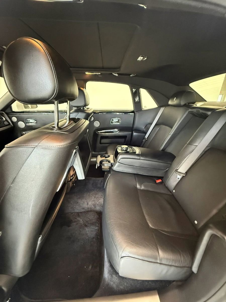 Used 2014 Rolls-Royce Ghost image 15