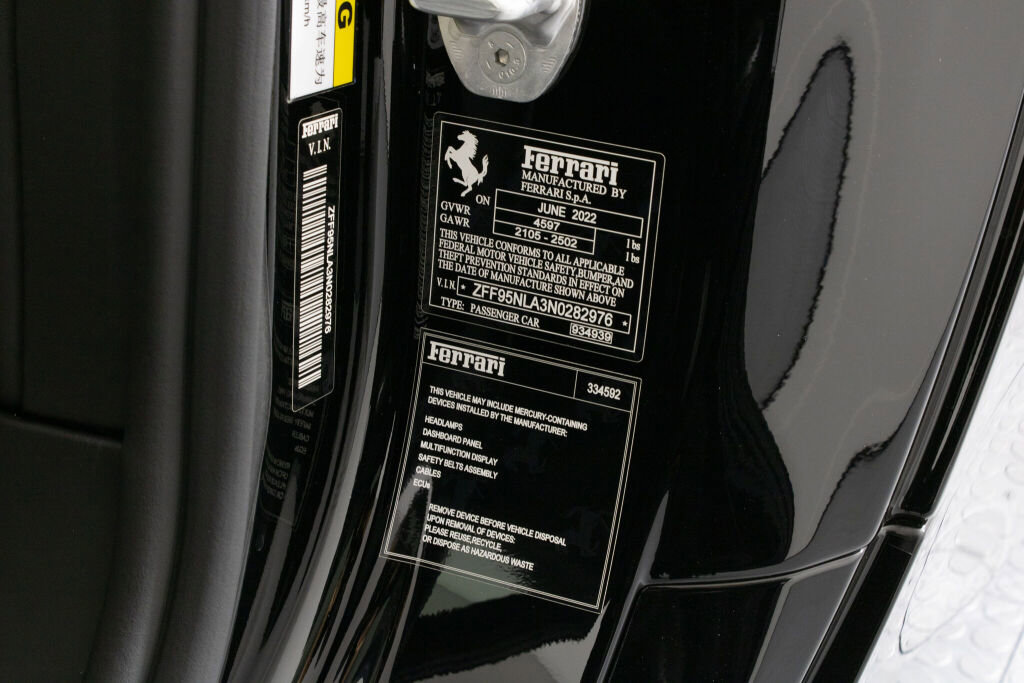 Used 2022 Ferrari SF90 Stradale image 27