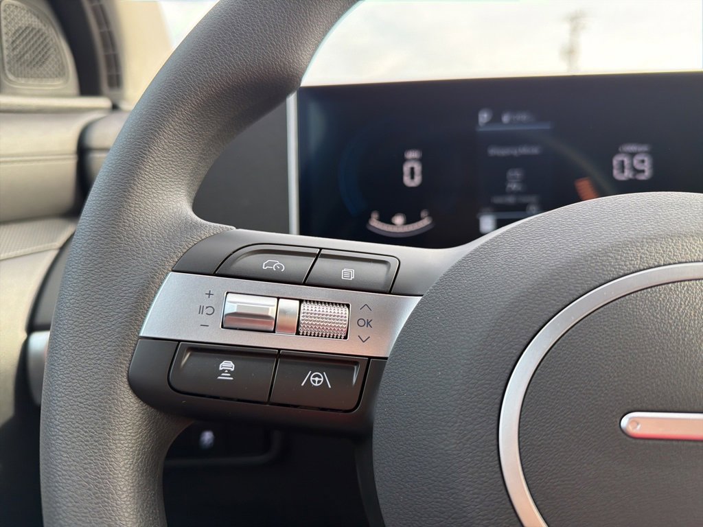 New 2026 Hyundai Tucson SE image 32