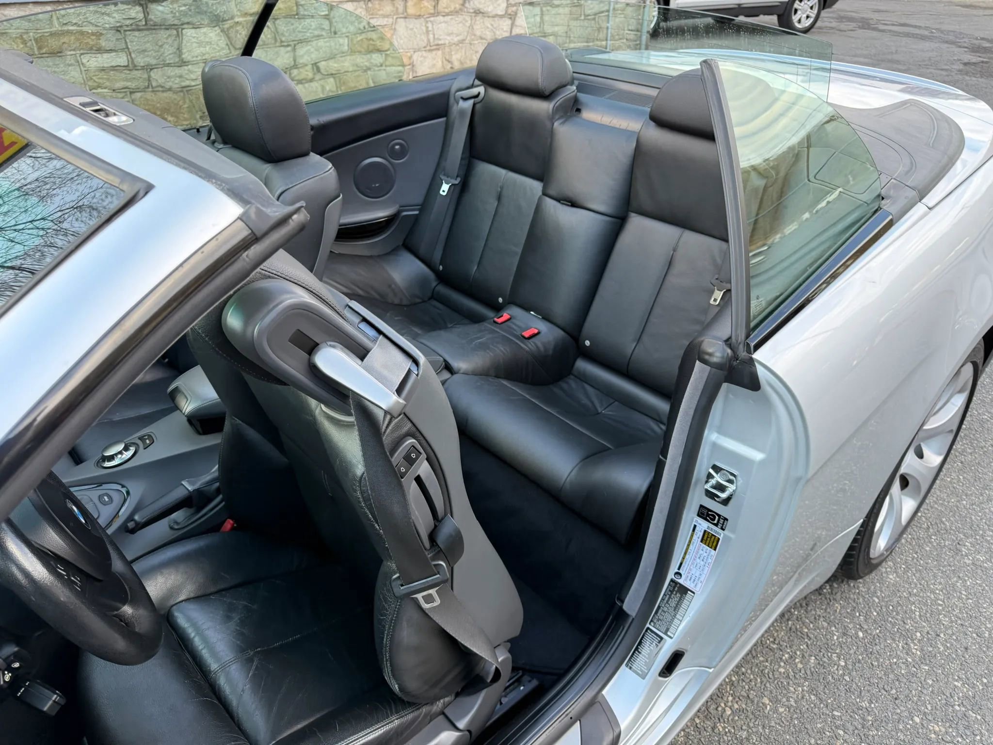 Used 2005 BMW 645Ci Convertible RWD image 26