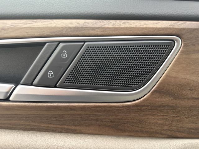 New 2026 Volkswagen Atlas SE image 25