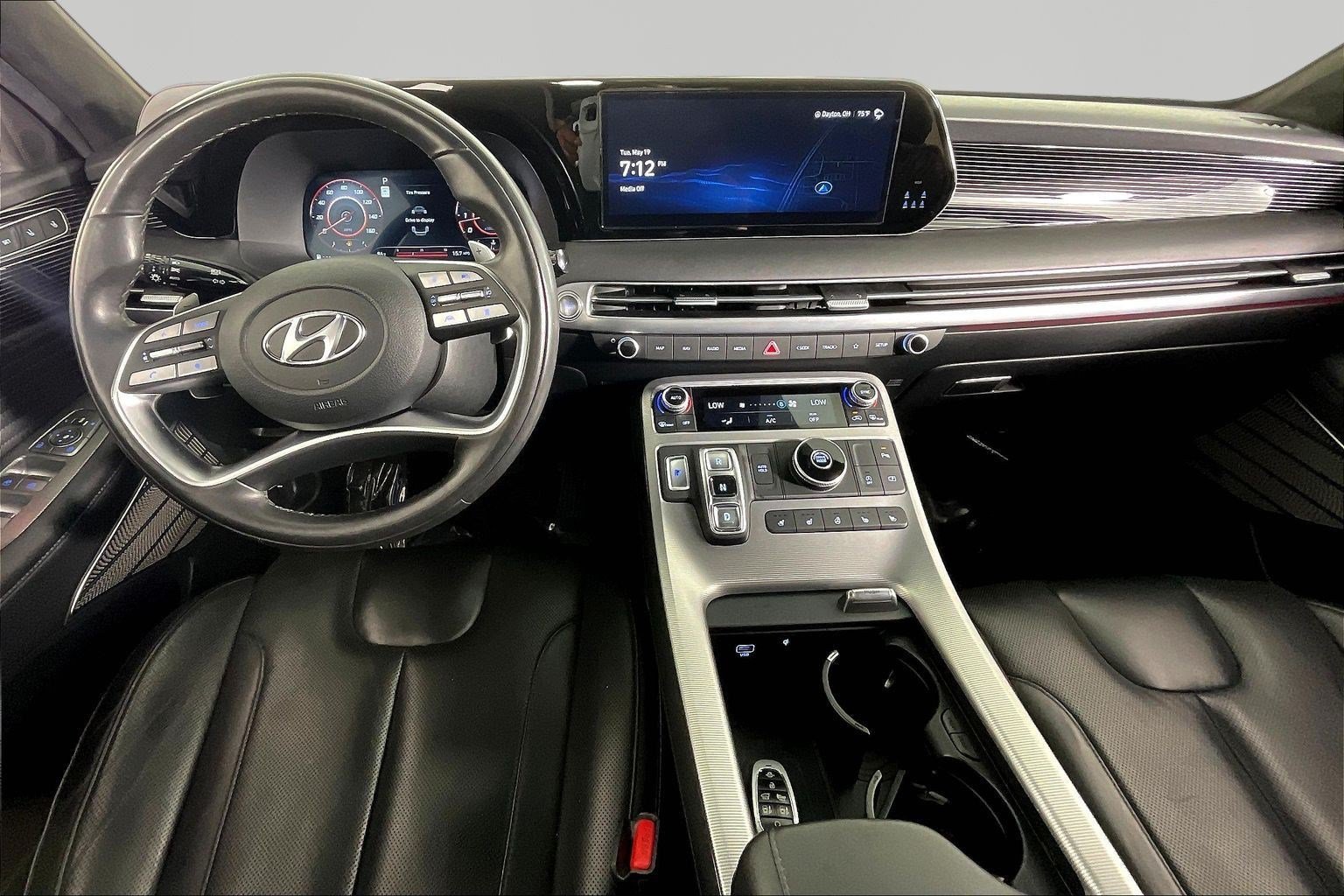 Used 2024 Hyundai Palisade Calligraphy FWD image 7