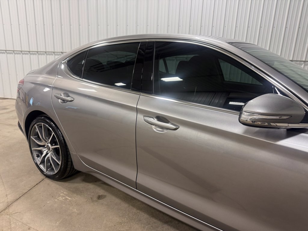 Used 2023 Genesis G70 3.3T AWD/4WD image 13