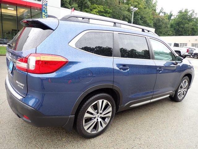Used 2022 Subaru Ascent Limited w/ Technology Package AWD/4WD image 4