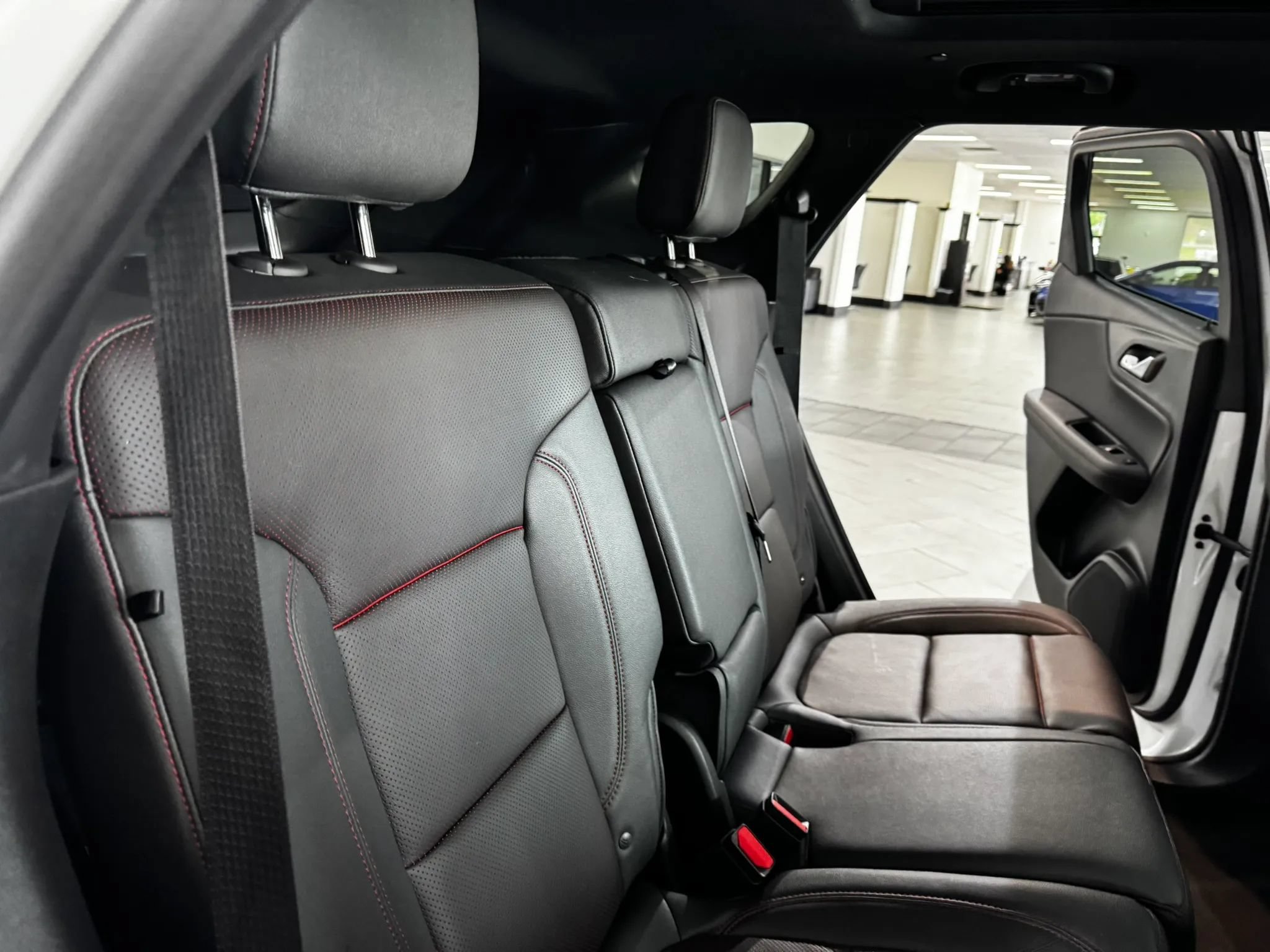 Used 2023 Chevrolet Blazer RS w/ Driver Confidence II Package AWD/4WD image 14
