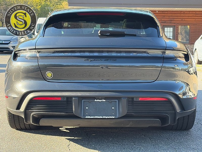 Used 2024 Porsche Taycan GTS AWD/4WD image 5