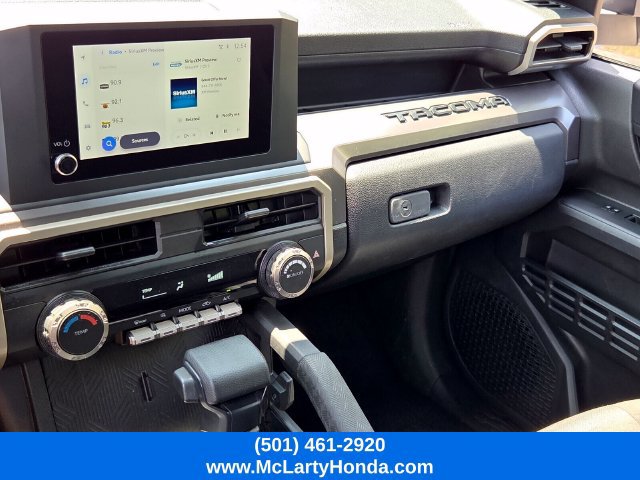 Used 2025 Toyota Tacoma SR5 AWD/4WD image 23