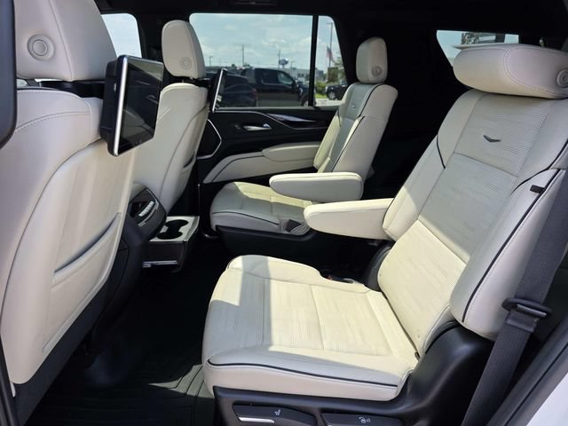 Used 2024 Cadillac Escalade Sport w/ Touring Package RWD image 8
