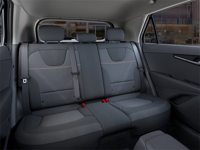 New 2025 Kia Niro LX image 16
