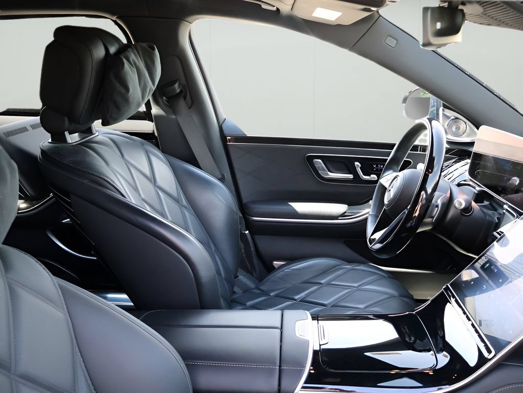Certified 2024 Mercedes-Benz Maybach S 580 4MATIC image 11