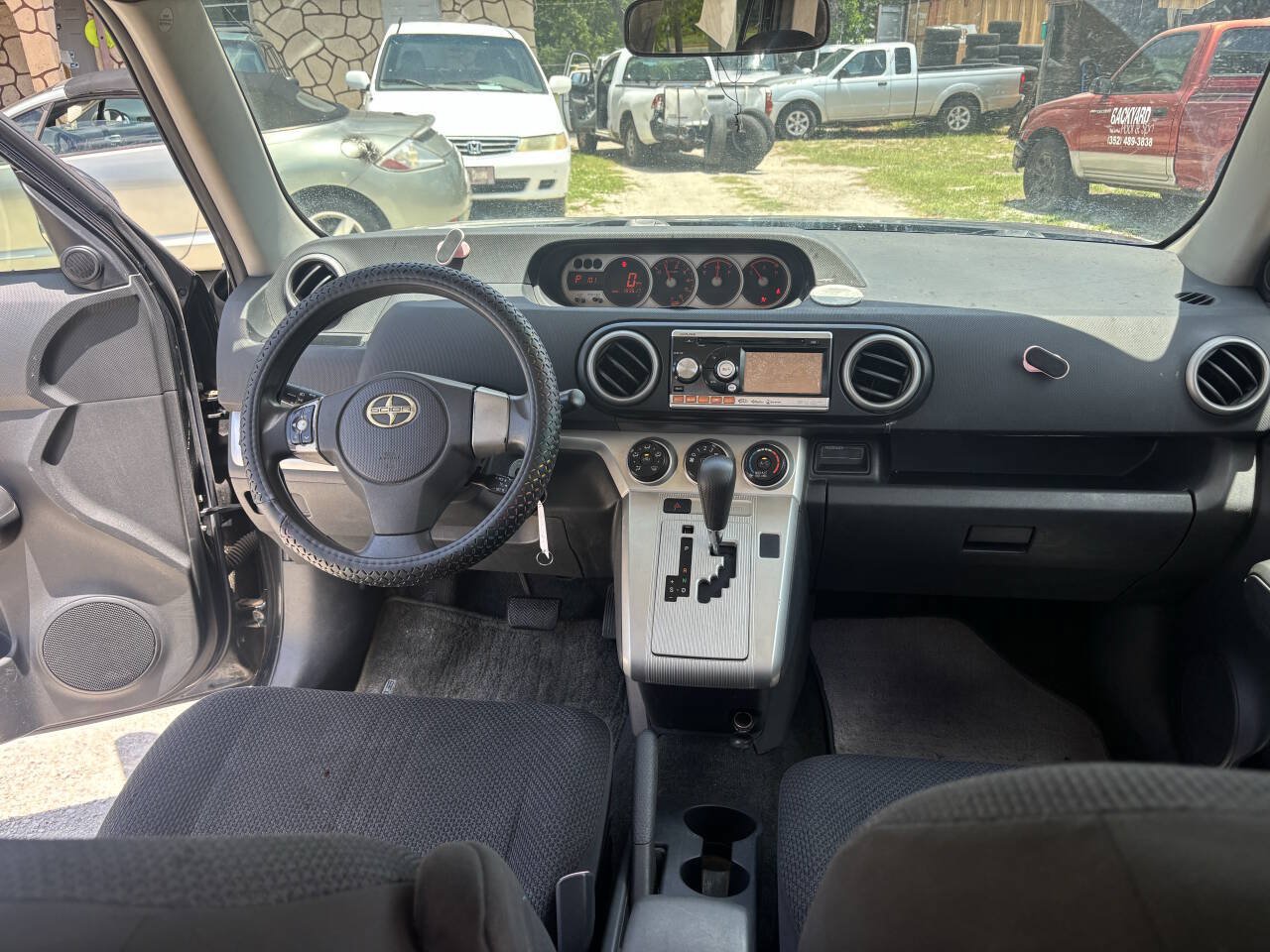 Used 2010 Scion xB FWD image 7