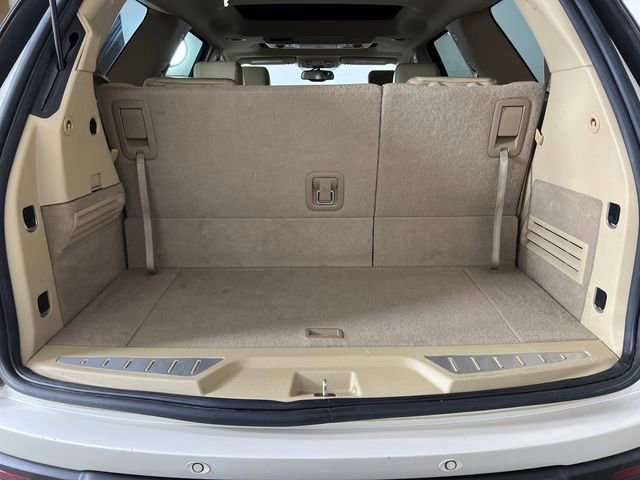 Used 2008 Saturn Outlook XR w/ Premium Trim Package image 21