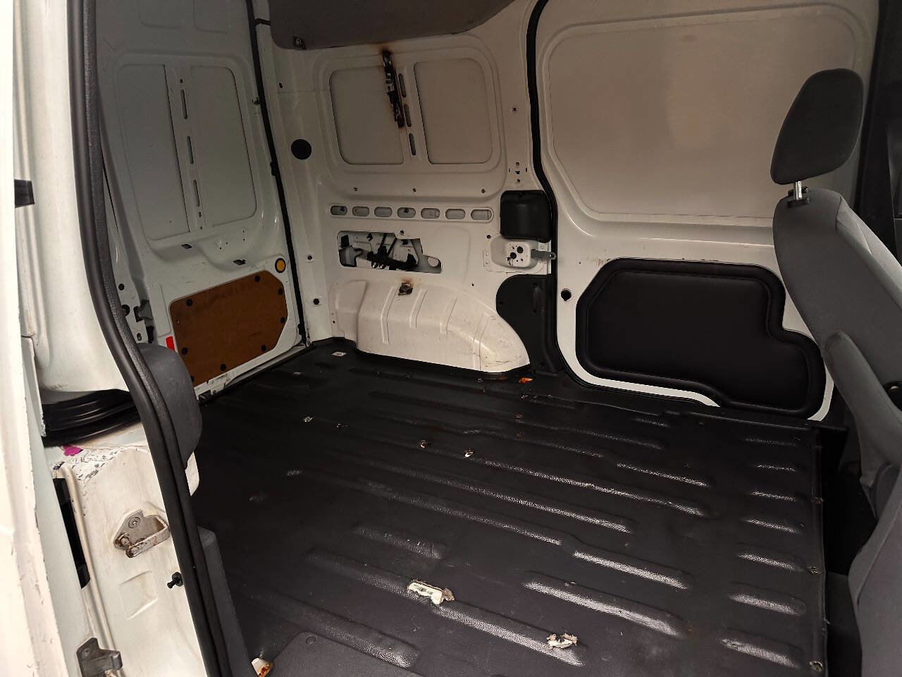 Used 2012 Ford Transit Connect XLT image 7