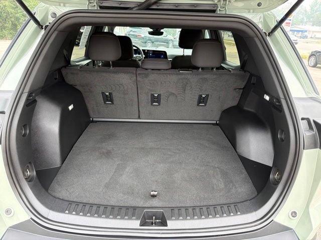 Used 2025 Chevrolet Equinox LT w/ Safety and Technology Package FWD image 15
