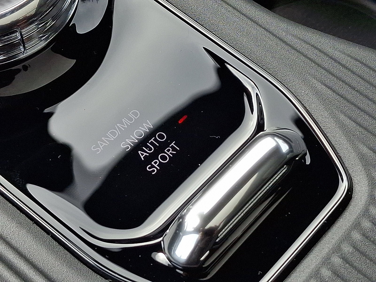 New 2026 Jeep Cherokee Overland AWD/4WD image 15