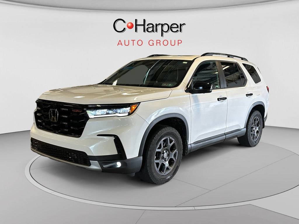 Used 2024 Honda Pilot TrailSport image 7