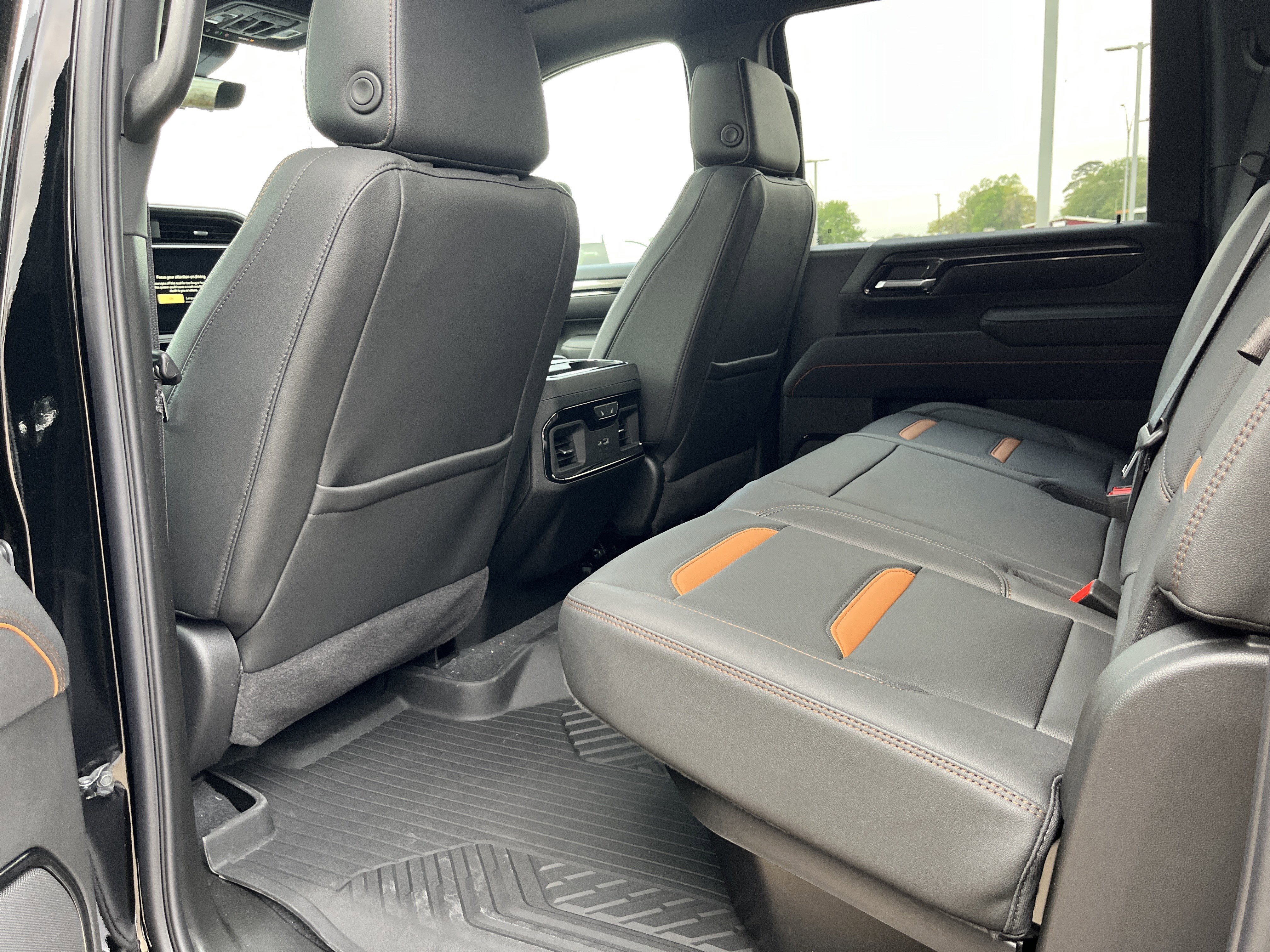 New 2026 GMC Sierra 2500 AT4 w/ AT4 Premium Plus Package image 11