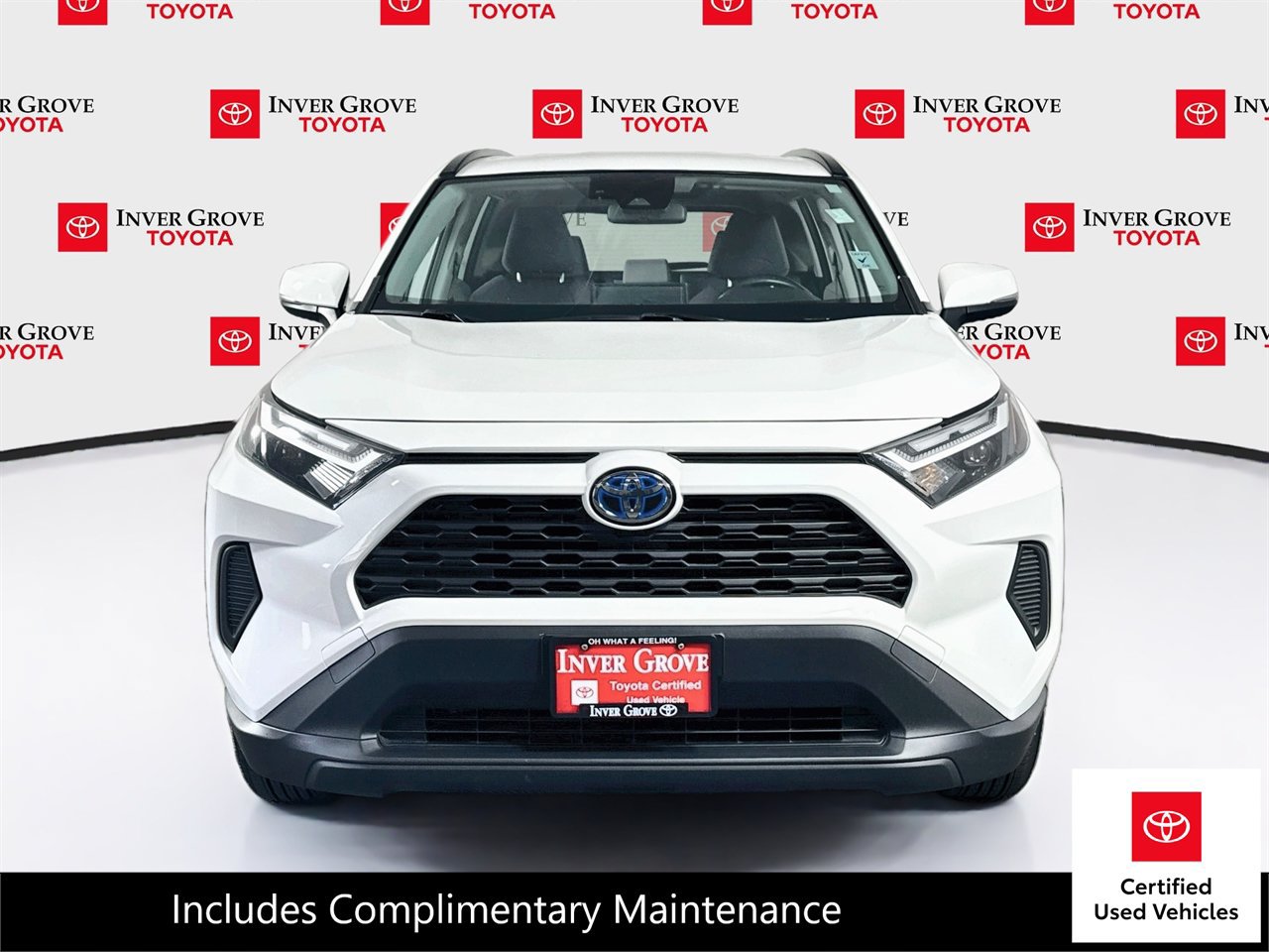 Certified 2022 Toyota RAV4 XLE w/ XLE Grade Weather Package AWD/4WD image 2