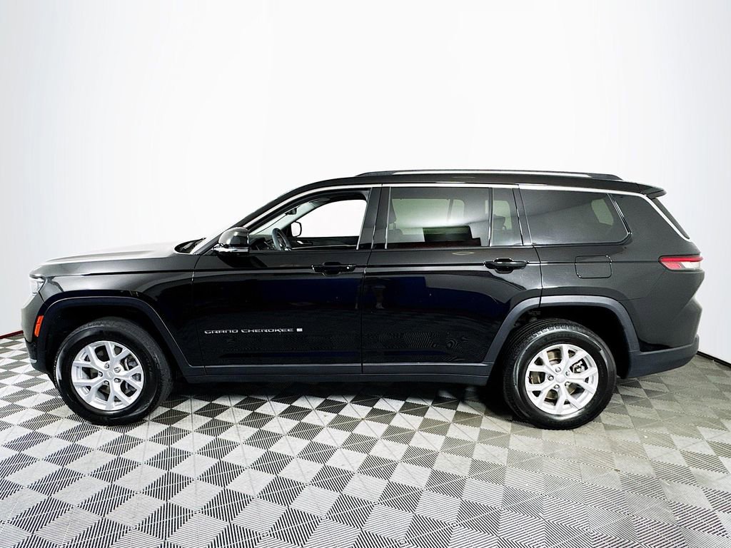 Used 2023 Jeep Grand Cherokee L Limited w/ Luxury Tech Group II AWD/4WD image 4