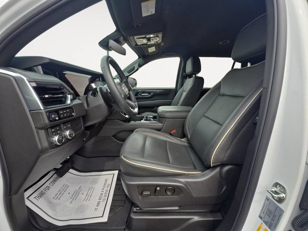 Certified 2026 GMC Yukon Elevation w/ LPO, Floor Liner Package AWD/4WD image 16