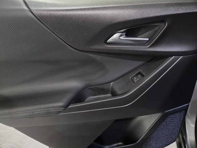 Used 2026 Chevrolet Equinox LT image 11